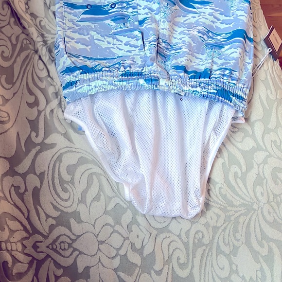 Vineyard vines swimwear printed Chappy trunks - Picture 3 of 3